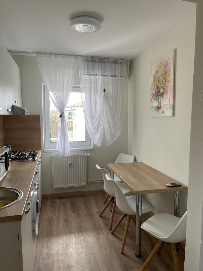Angels Apartment 2 Oradea Zewnętrze zdjęcie