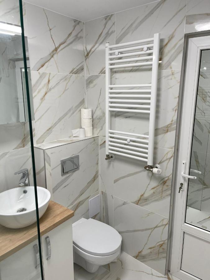 Angels Apartment 2 Oradea Zewnętrze zdjęcie
